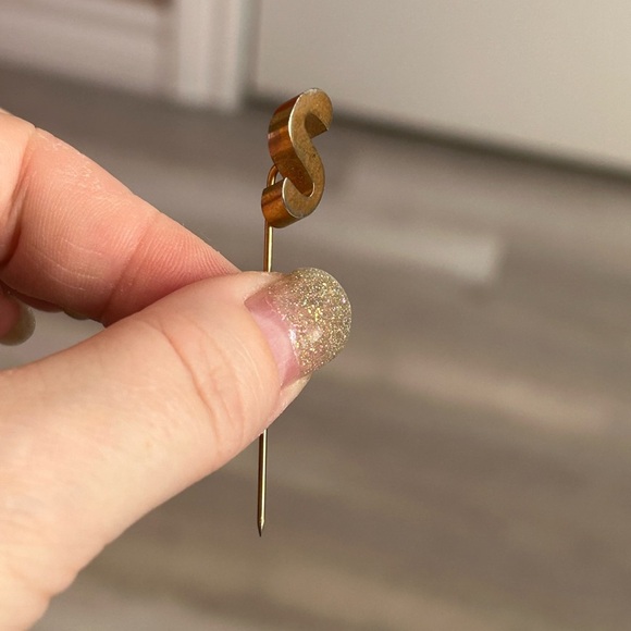 5/$25 Men boutonnière for wedding initial S, scarf pin 🤵 - Picture 4 of 6